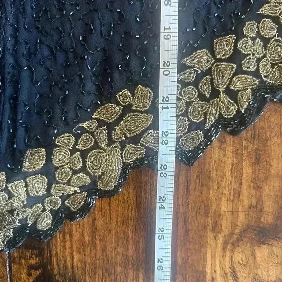 Laurence Kazar | Beautiful Vintage Heavily Beaded Blouse - Picture 9 of 9